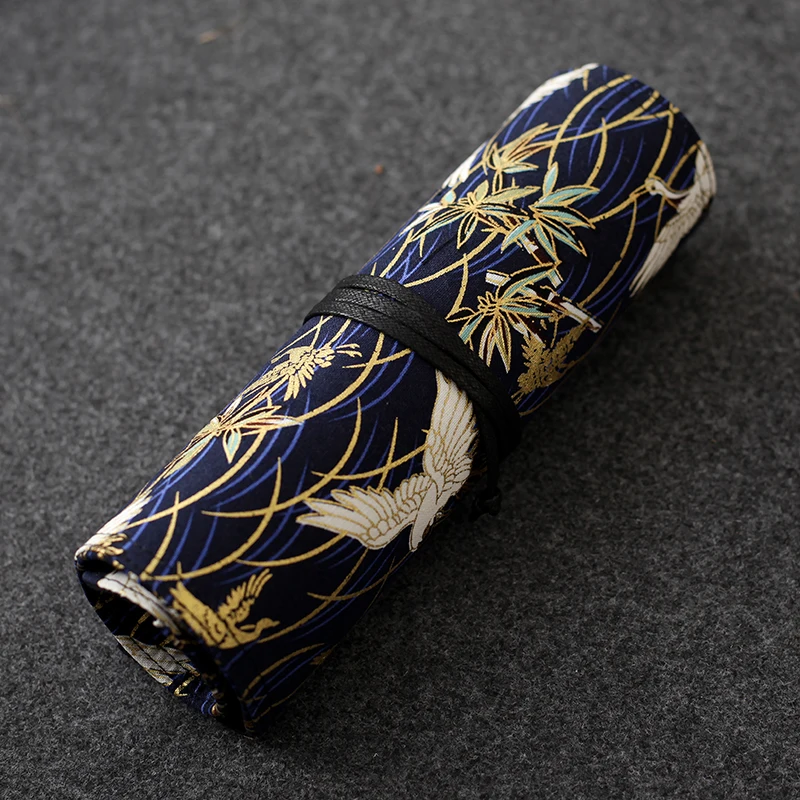 1 pc Chinese Style Pen Wrap 4/7/10 Slots Protect Penpoint Lightning Black / Cyan Dragon Bronzing Crane Normal or Tassels - Цвет: 4 Slots Crane