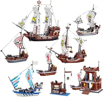 

Enlighten Building Block Pirate Ship Boat Adventure 426pcs (Without Original Packing Box)
