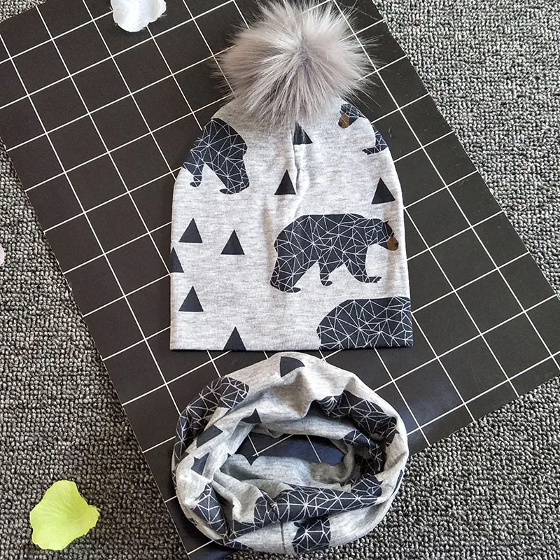 grey polar bear Детский набор из шапки и шарфа с принтом, хлопковая детская шапочка с воротником, Детские шапочки для мальчиков и девочек, Шапки для малышей, шарфы, зимние шапки для От 1 до 3 лет - Цвет: grey polar bear