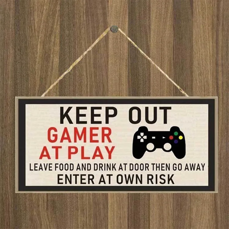 Do Not Disturb Door Signs for Game Lovers Letter Print Square Wooded Door Hanging Plate Board Funny Gift 20x10cm 1