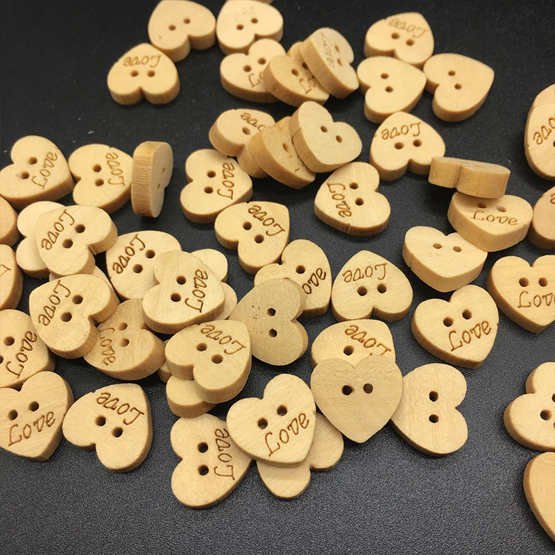 

Fashion Natural love Sewing Buttons Craft 20 pcs/lot Heart Shaped Wooden Buttons 2 Holes Scrapbooking Products Hot sale