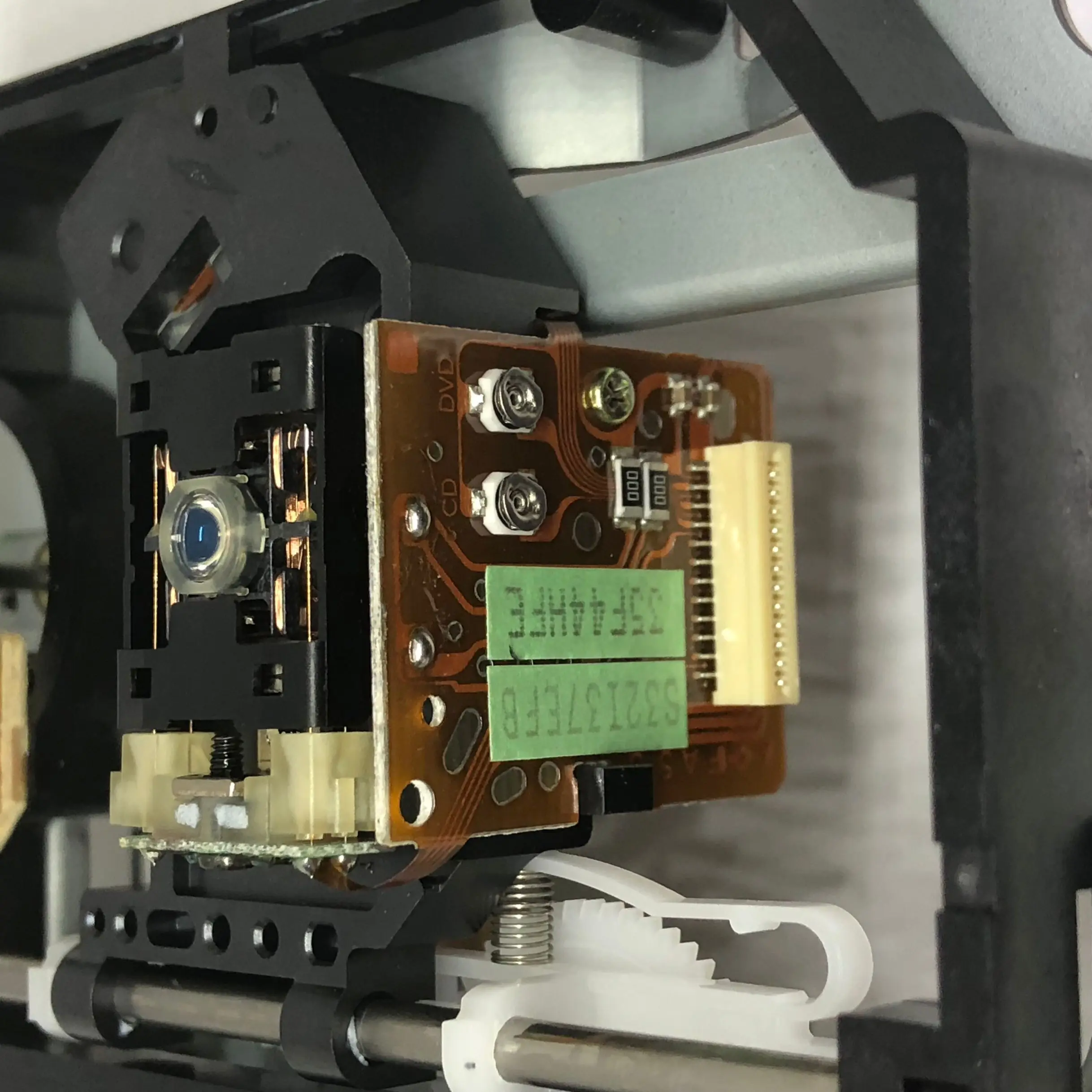 素晴らしい価格 Brand New SF-HD6 Laser Assy SFHD6 SF HD6 big board double ポータブルCDプレーヤー