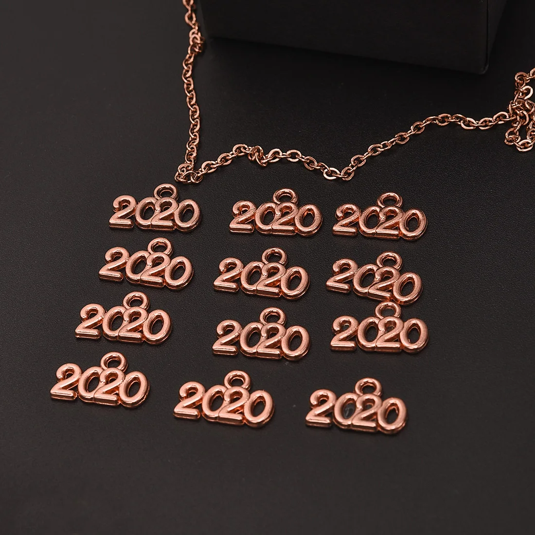 50/100pcs Gold Silver Alloy Number Year / Charms Pendants For DIY Necklace Bracelet Jewelry Making Pendant