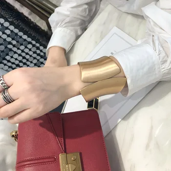 

2020 New Fashion Maxi Metal Bangles Women Trendy Dissymmetry Bracelet Smooth Wide Opening Adjustable Bangle