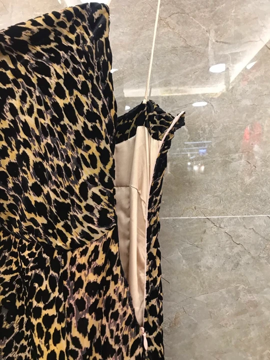Ранняя осень принт с леопардовым узором скрученный декоративный наплечный ремень платье 901