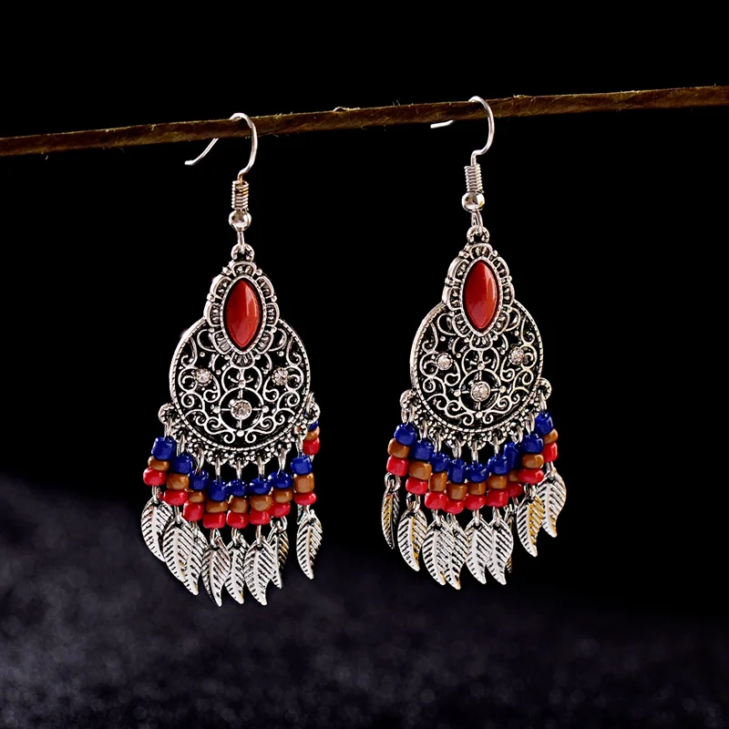 

2019 Women's Geometric Carved Alloy Tassel Dangle Earrings Handmade Bohemia Stone Beads Jhumka Drop Earrings Tibetan Jewelry