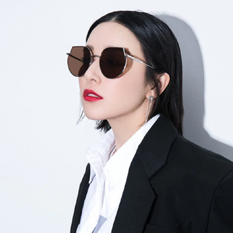 

2020 New Style Men And Women's Fashion Irregular Cat's Eye Sunglasses Woman Classic Retro UV400 Female Sun Glasses