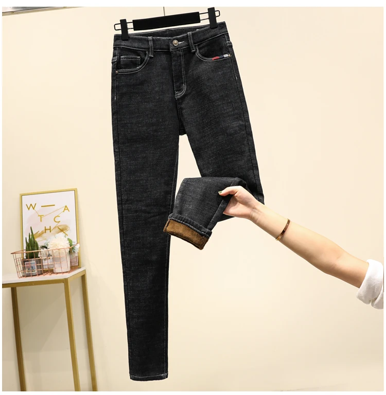 0_15_8473737373639299646