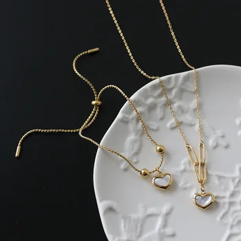 

Amaiyllis 18K Gold Shell Heart Love Necklaces Pendants White Fritillary Clavicle Chain Necklace For Women Friendship Jewelry