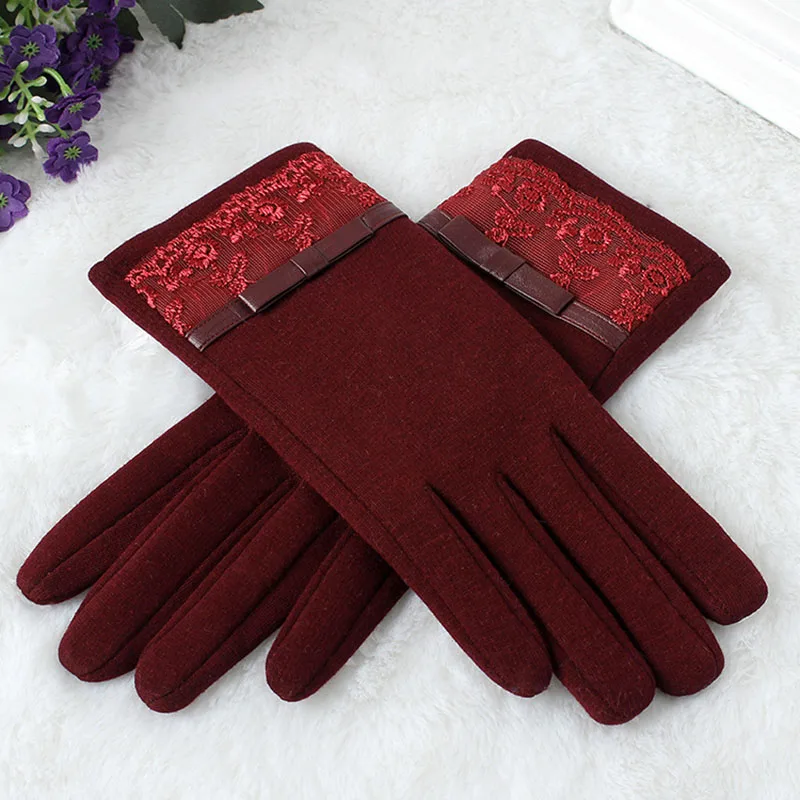 Women's winter new non-falling fashion touch screen gloves lace bow plus velvet warm gloves solid color casual gloves for girls