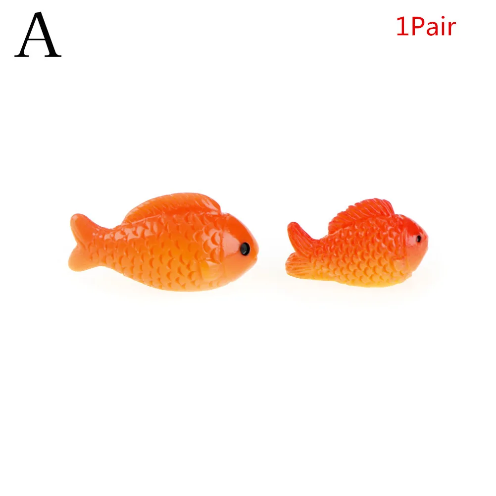 4 шт/2 шт красные миниатюрные фигурки рыб декоративный мини-сказочный сад животные мох микро-пейзаж украшения смолы детские игрушки - Цвет: A