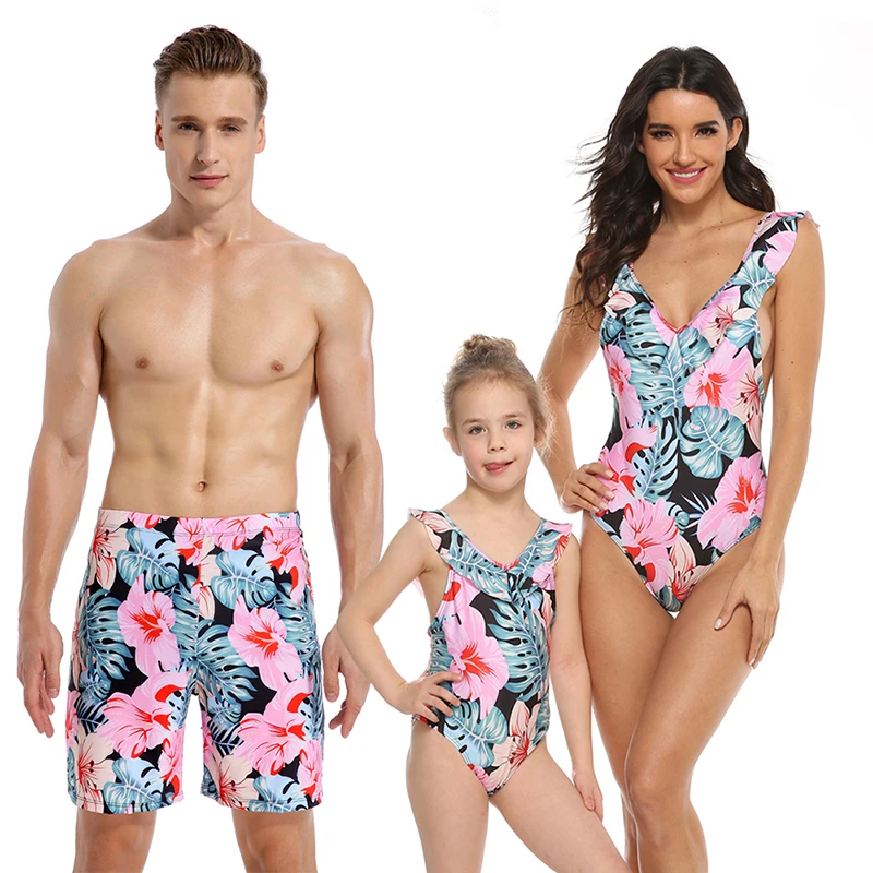 

CYSINCOS 2020 New Swimsuit Tropical Leaf Print Mother Daughter Swimsuit Men Boys Beach Shorts Family Matching Clothes