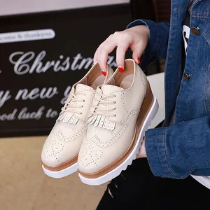 Women Casual Leather Shoes Lace Up Platform Wedges Slanted Heel Shoes Womens England Bullock Leisure Shoes Zapatos De Mujer