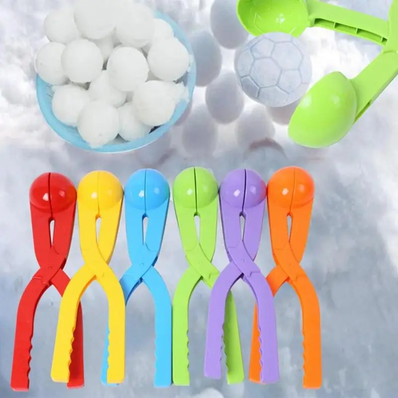 amazing  Portable Snowball Maker Clip Hot Selling Cartoon Football Fun Snow Ball Making Mold Beach Toys Colo