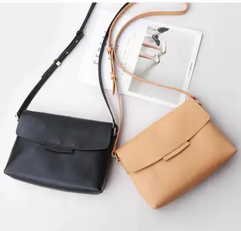 

Briefcase ladies leather 2019 new business commuter fashion first layer coin-leather large volume simple lady handbag