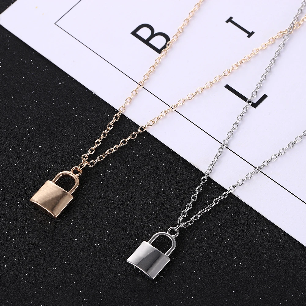 Nouveau bijoux européens et américains Simple mode métal placage serrure collier dames pendentif clavicule chaîne offre spéciale