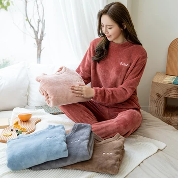 

2020 Women Winter Pajama 2 Pieces Set Soft Thick Warm Coral Fleece Sleepwear High Quality O-Neck Pajamas Woman Home Loungewear