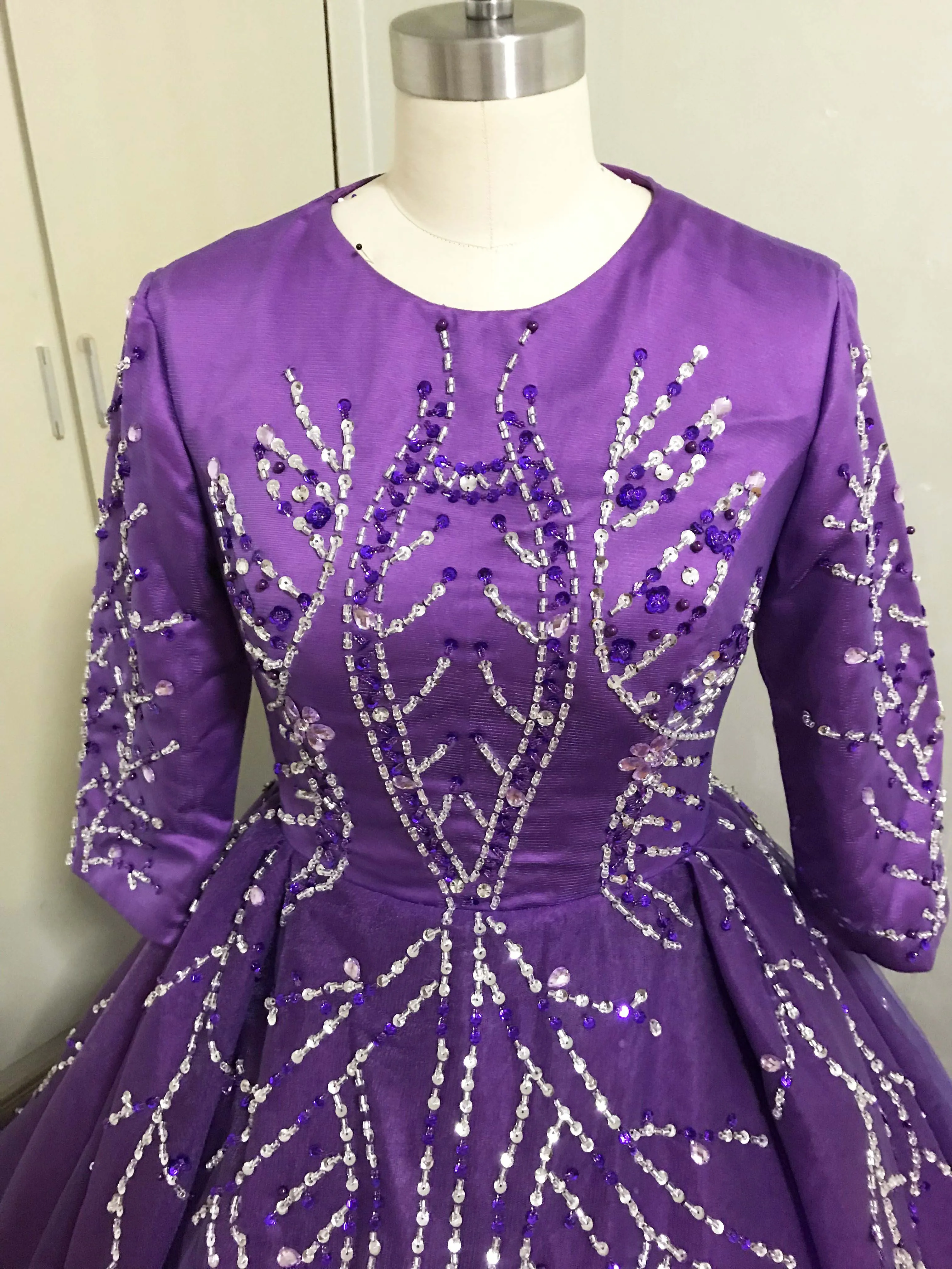 Мода Vestidos De Formature с круглым вырезом длинное, блестящее, вышитое бисером рукав выпускные фиолетовые платья для