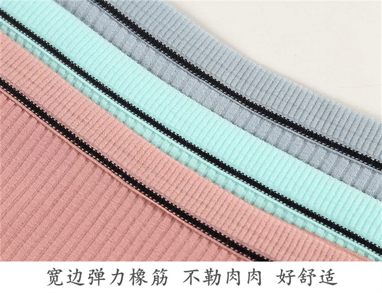 9586127601_1372497352