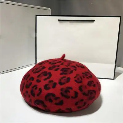 Винтажная леопардовая шапка для художника, Круглый берет, шапка s, Шерстяная Лыжная Шапочка, шапка с черепом, s шапка, зимние шапки для женщин, рождественский подарок - Цвет: Красный