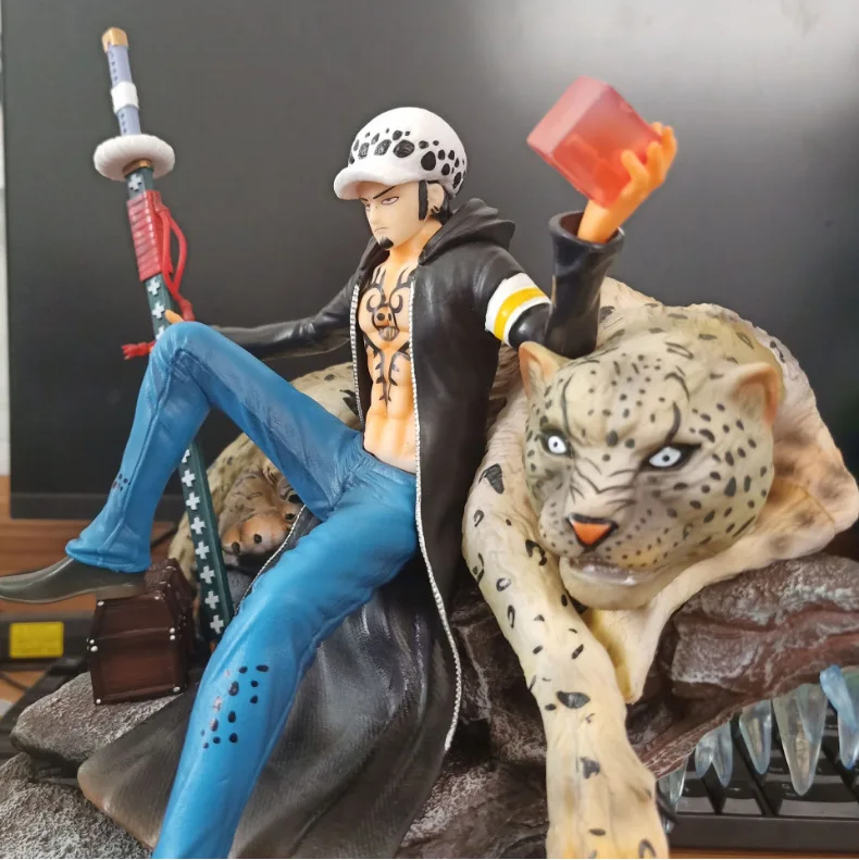 Аниме one piece GK Trafalgar Law on snow leopard сидя с драгоценным камнем ПВХ модель Фигурка Игрушки