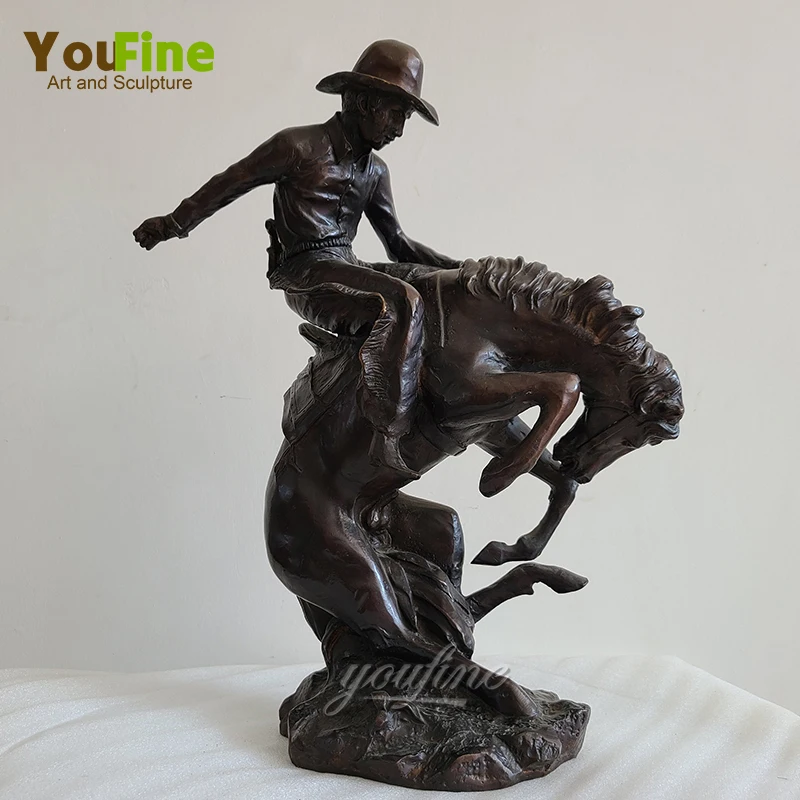 Pferd Statue Aus Harz 31,5cm - Europäische Pferdeskulptur Für Schreibtisch Deko