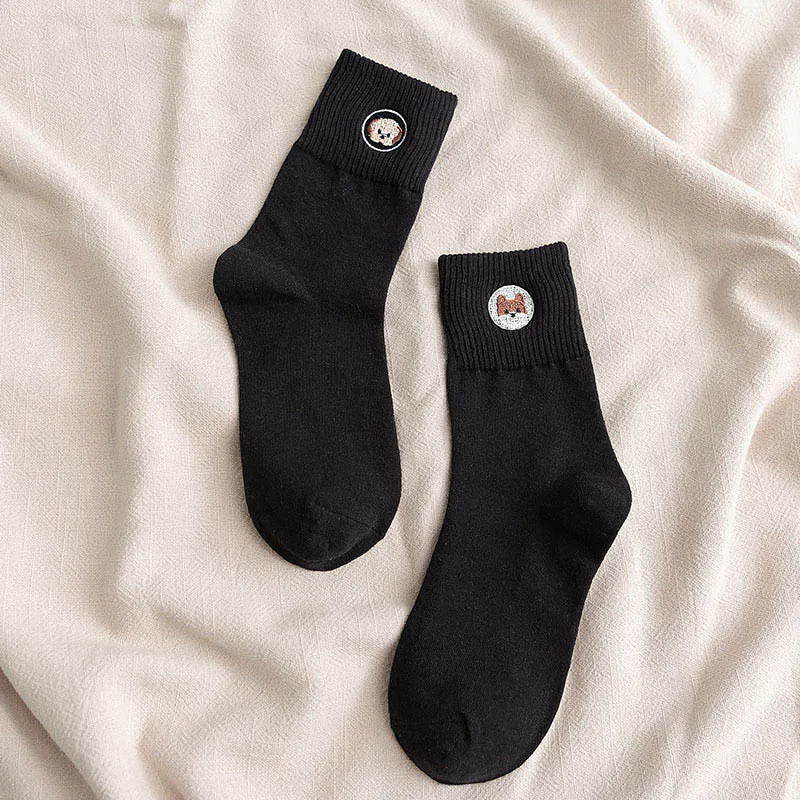 Осенние и зимние новые хлопковые корейские женские носки, японские милые Дышащие носки с вышивкой щенка для колледжа