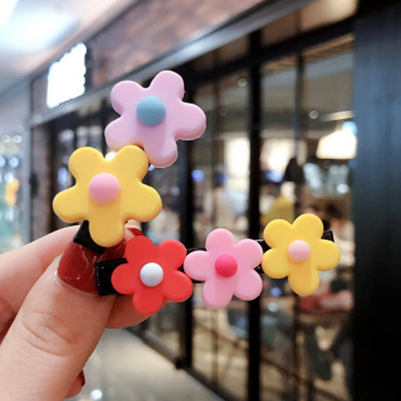 

Hot Flower Hair Clips For Girls Cute Sweet Hair Pins Kids Metal BB Baby Hairpins For Women Childern Barrettes Hair Accessories