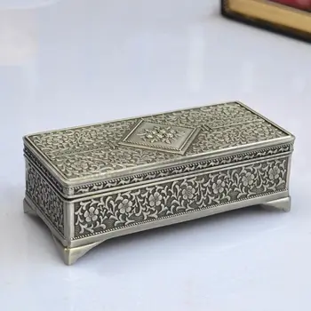 

Vintage Style Floral Design Personalised Jewelry Box Case Jewellery Storage Wedding Rings Earrings Necklace Storage for Gift