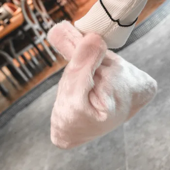 

Women Winter Faux Fur Clutch Bag Fashion Black Solid Handbag lady Puffy Vest Bag Bolsa Femme Mink Fur Handbags Women Tote Bag