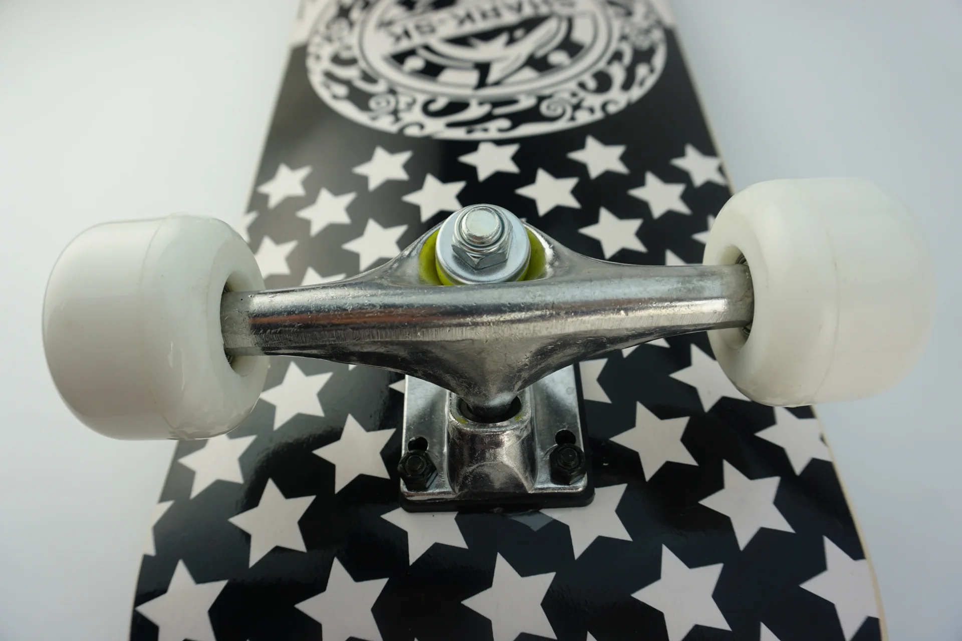 Plastic Broad Skateboard Four Wheel Plastic Big Fish Skateboard Adult Profession Skateboard PP27-Inch Fish Boards Manufacturers