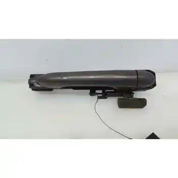 

8200004747 HANDLE OUTER FRONT RIGHT RENAULT VEL SATIS (BJ0)