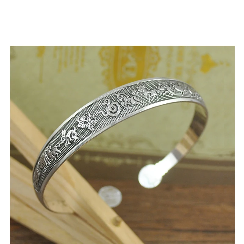 Vintage Cuff Bracelet Tibetan Silver Plated Carved Flower Geometric Animal Opening Bangle Adjustable Indian Jewelry Gift Women bangle bracelet