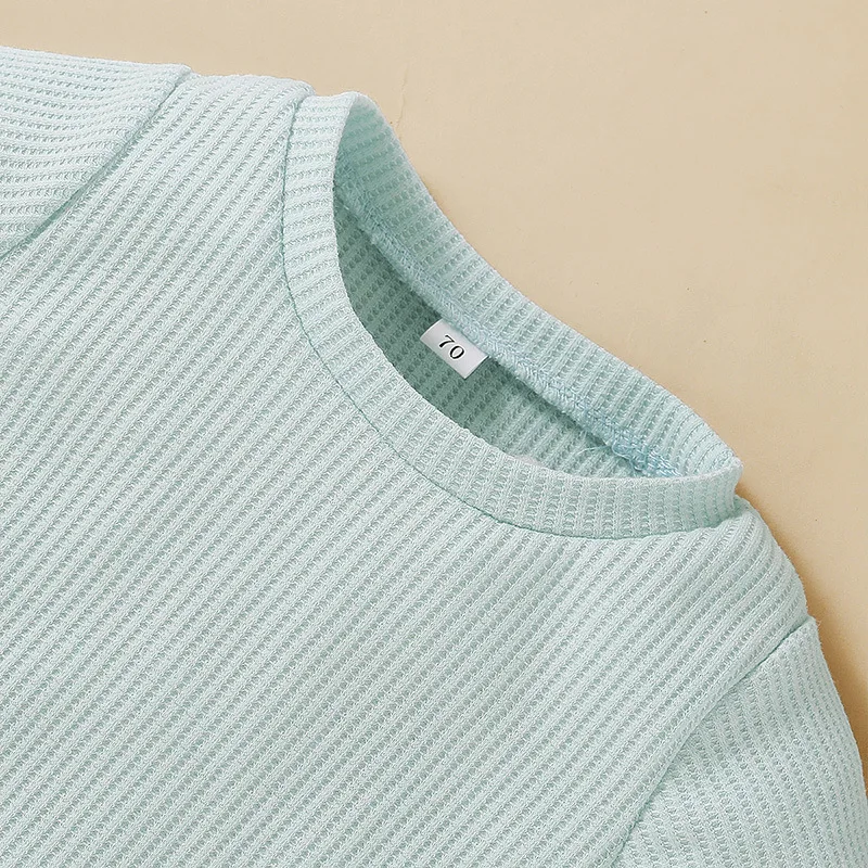 13957183407_1781758462