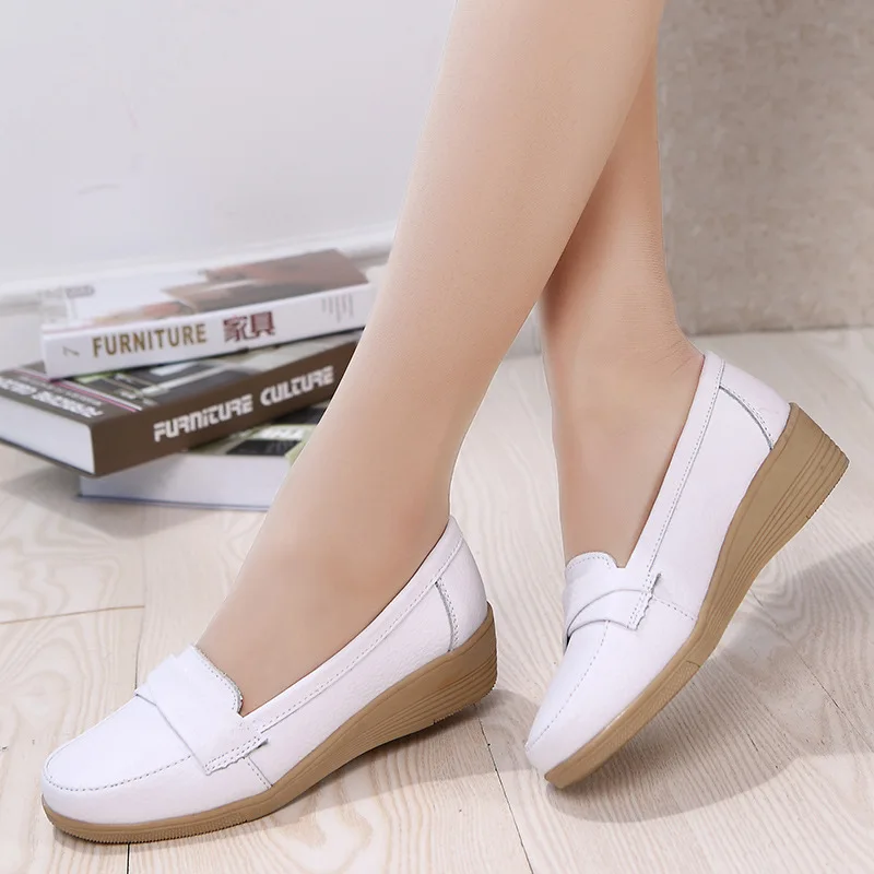 Women Flats Fashion 5 CM Wedges Shoes Women Genuine Leather Shoes Moccasins Woman Shoes Casual Slip on Nurse Female Loafers 8803 Women Flats Fashion 5 CM Wedges Shoes Women Genuine Leather Shoes Moccasins Woman Shoes Casual Slip on Nurse Female Loafers 8803