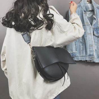 

Autumn and winter women's bags high-end sense 2020 saddle bags foreign style large capacity new fashion trend diagonal