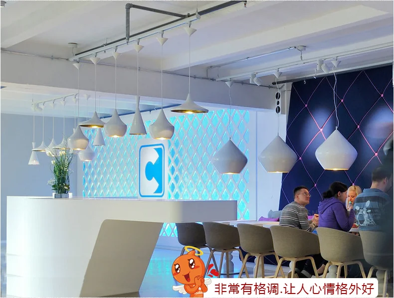 Simple Creative Instrument Three Head Northern European-Style Retro Art Coffee Shop Chandelier Western Restaurant Single-head Bl
