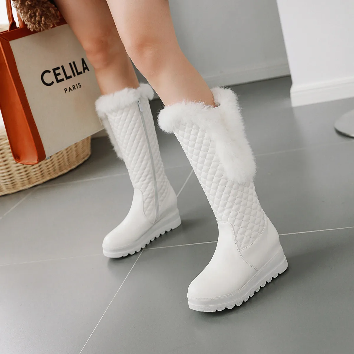 

2019 Autumn And Winter New Style Rabbit Fur Snow Boots Women's Thick Bottomed plus Velvet Middle Boots Women's Elevator Slimming
