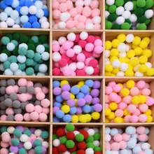 100 sztuk 15 20 25mm puszyste miękkie piłka pomponowa DIY Handmade zabawka dla dzieci lalki szycie ubrań materiał kolor pompony dekory rzemiosło tanie tanio Tak ( 50 sztuk) a30zy638