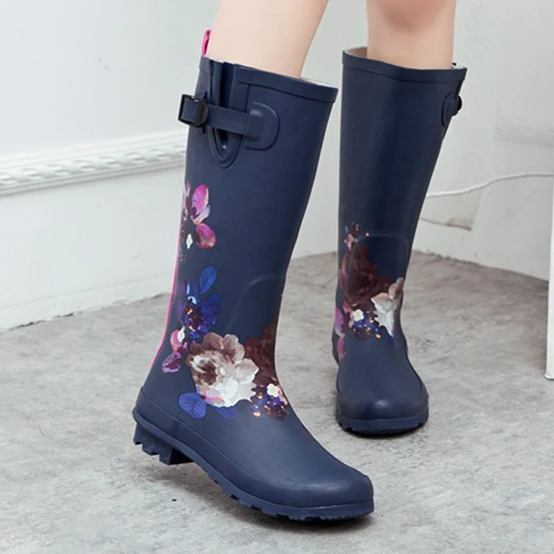 

Rain Boots Waterproof Rubber Boots for Women Non-slip Mid-Calf Boots Sturdy Sole Flowers Shoes 2020 Women Fashion Raining Boots
