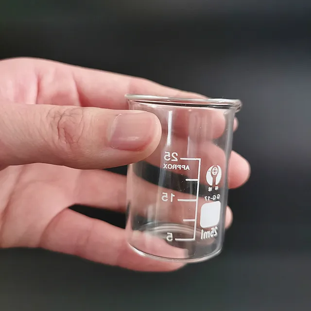4Db Új 5/10/25/50 Ml Pyrex Glass Beaker Borosilicate Gg-17 Fokozatos Főzőpoharak - Image 5