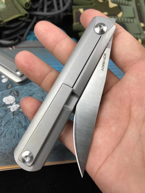 High quality 9cr18mov blade Portable Hunting ball bearing Folding Knife Stainless Steel handle Camping Knives Survival Tools