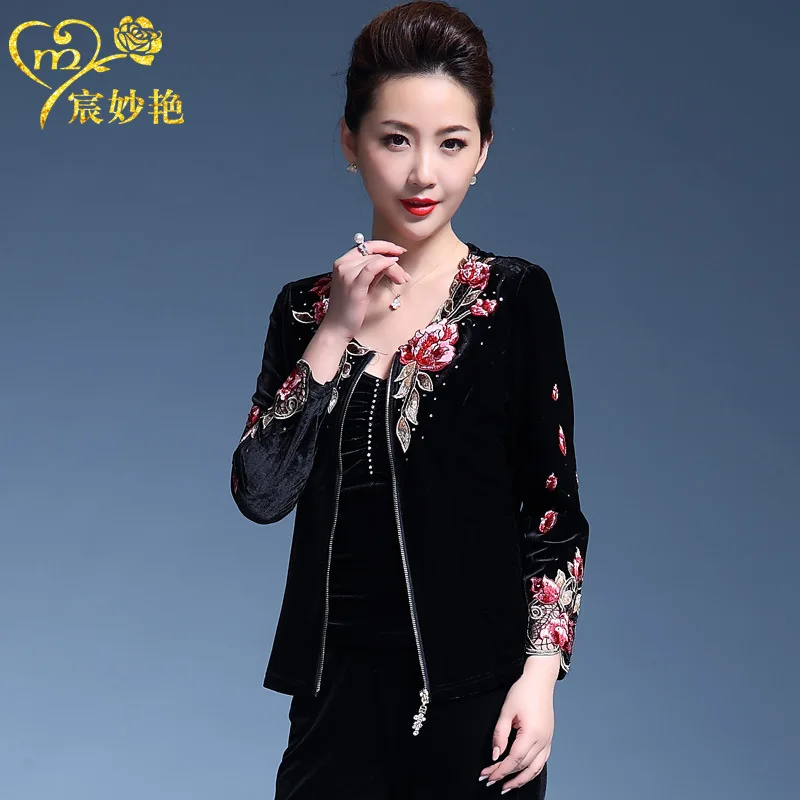 Chenmiaoyan женщин среднего возраста пальто золото бархат вышивка Короткие топы женщин среднего возраста платье плюс размер свитер