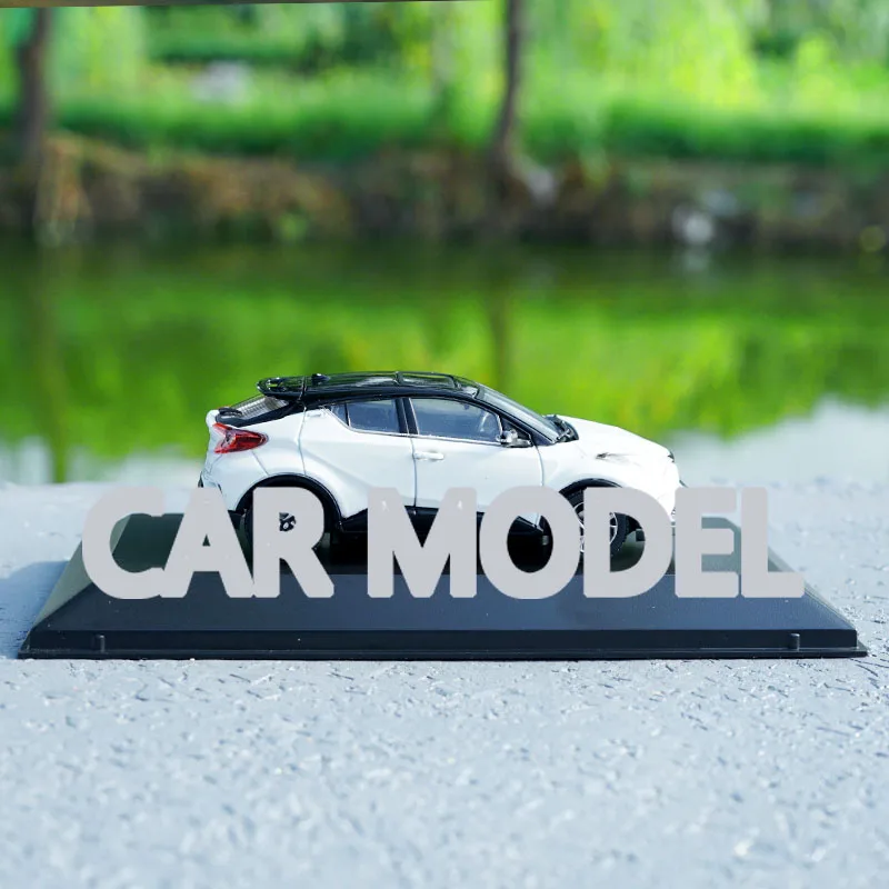 1:43 Масштаб сплава игрушечных транспортных средств FENGTIAN C-HR CHR автомобиль модель детских игрушечных автомобилей авторизованный игрушки для детей