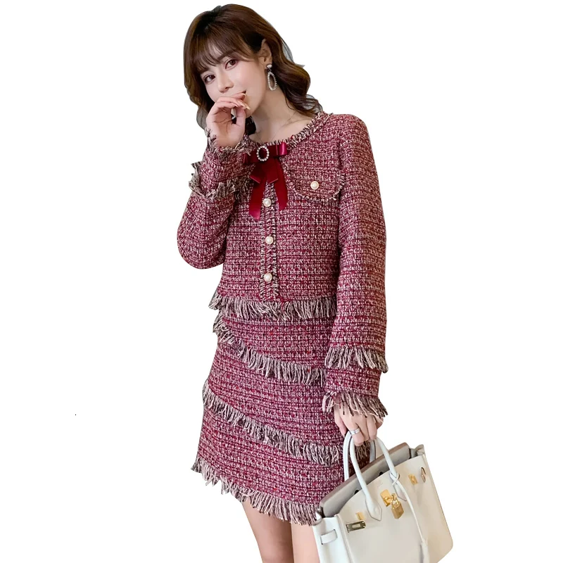 

High Quality Tweed Suit 2 Piece Set Women 2019 Autumn Fashion Single Breasted Fringed Trim Jacket Coat + Tassel Mini Skirt Suits