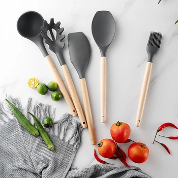 Set di pentole in silicone Utensili da cucina da cucina Strumenti da forno Stoviglie Pala in silicone Cucchiaio Raschietto Accessori da cucina 1