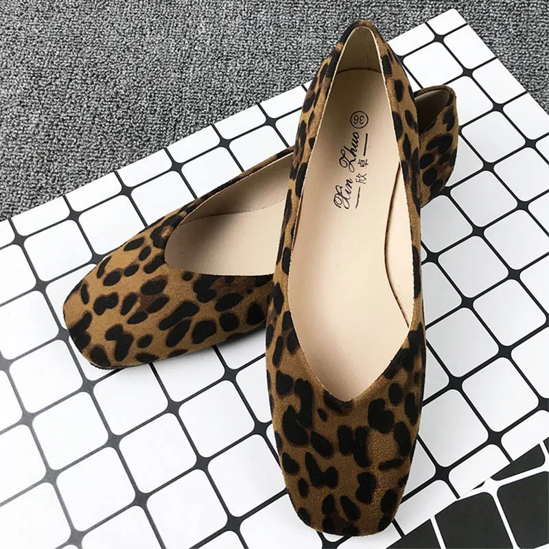 Women Flats Leopard Pattern Square Toe Shallow Flock Ballet Moccasins Comfy Slip On