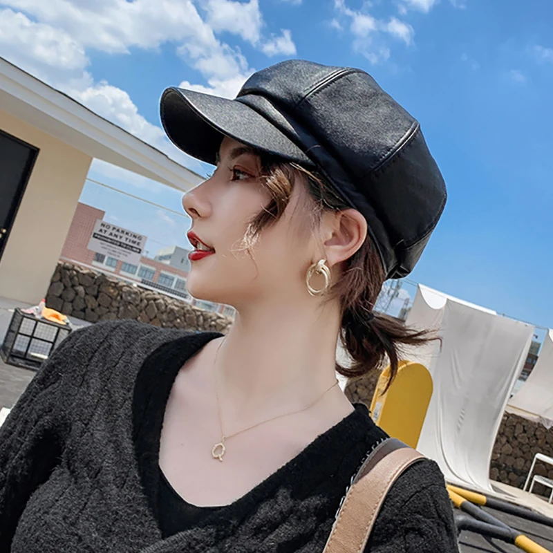 Cpop Black PU Leather Hats High Quality New Fashion Pure Colors Visors Hats Winter Simple Personality Elegant Women Winter Gifts