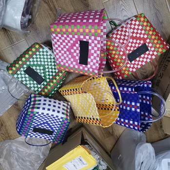 

Ins Summer Beach Basket Striped Hand Knitted Colorful Casual Women Handbag Totes Trend Fashion PVC Bag Drop Shipping DIY Letter