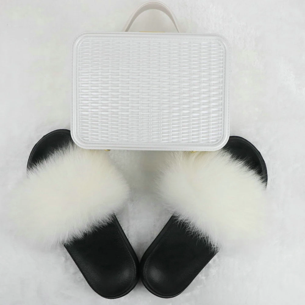White set Женские шлепанцы с натуральным лисьим мехом комплект сумочки радужных желейных сумок пушистые сандалии из енота модная женская походная сумка для обуви - Цвет: White set